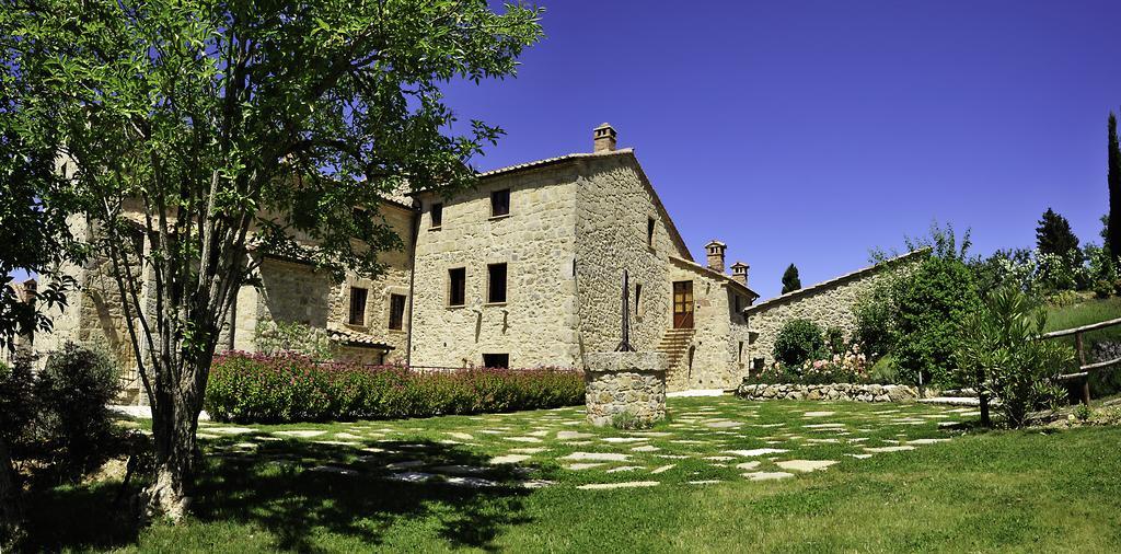 Borgo Fastelli Aparthotel Сартеано Екстериор снимка