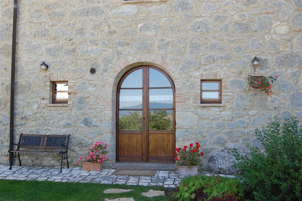 Borgo Fastelli Aparthotel Сартеано Екстериор снимка