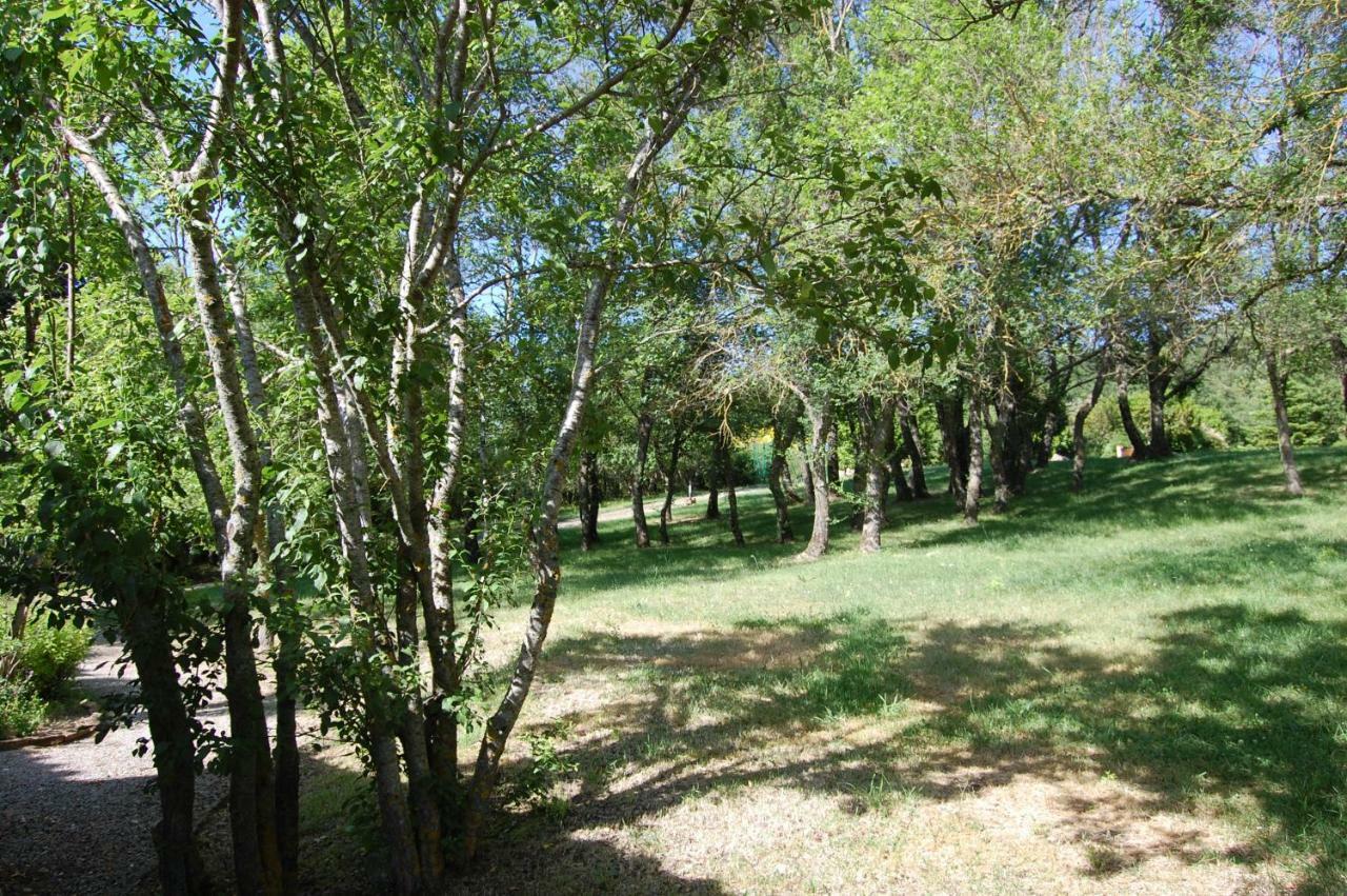 Borgo Fastelli Aparthotel Сартеано Екстериор снимка